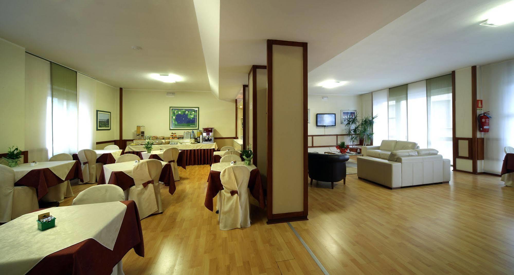 Hotel Cristallo Brescia Esterno foto